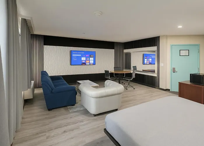 Hotel Pergola Jamaica Jfk New York